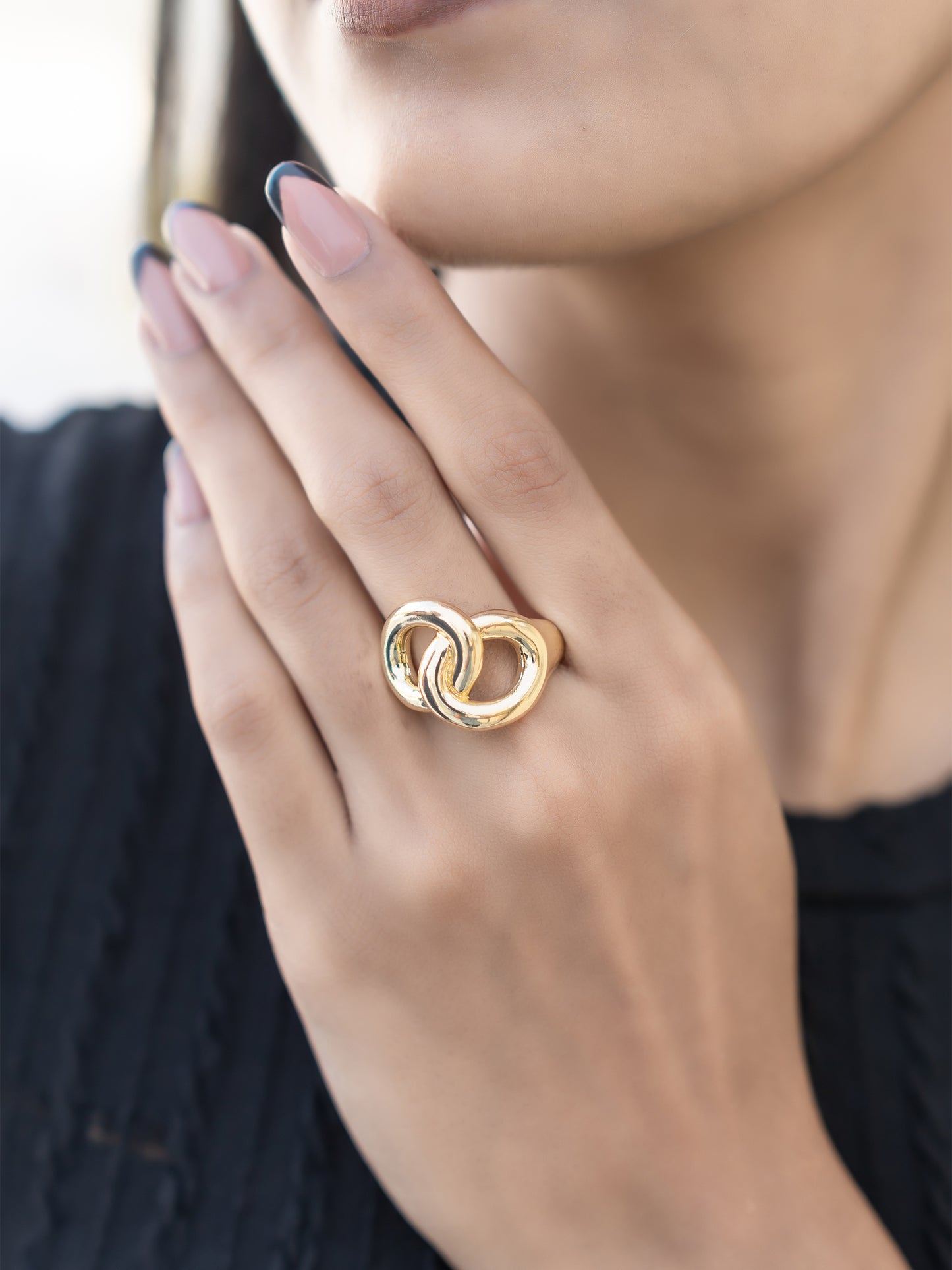 Golden Knot Ring