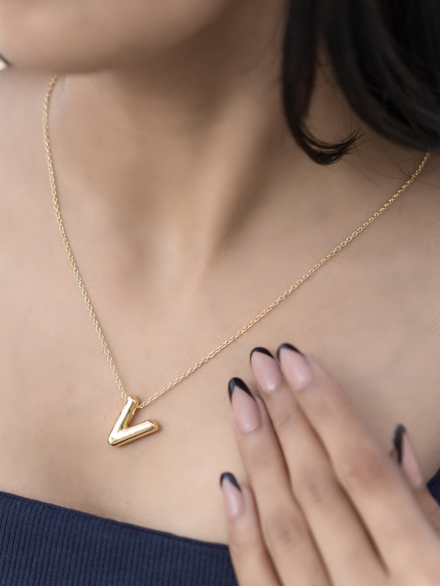 Bold Initial Necklace – Letter V