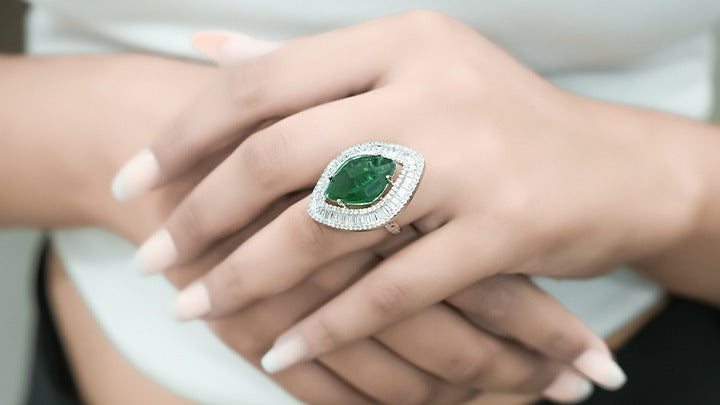 Jewellery That Loves You Back: Hypoallergenic, Tarnish-Free & Everyday Friendly.