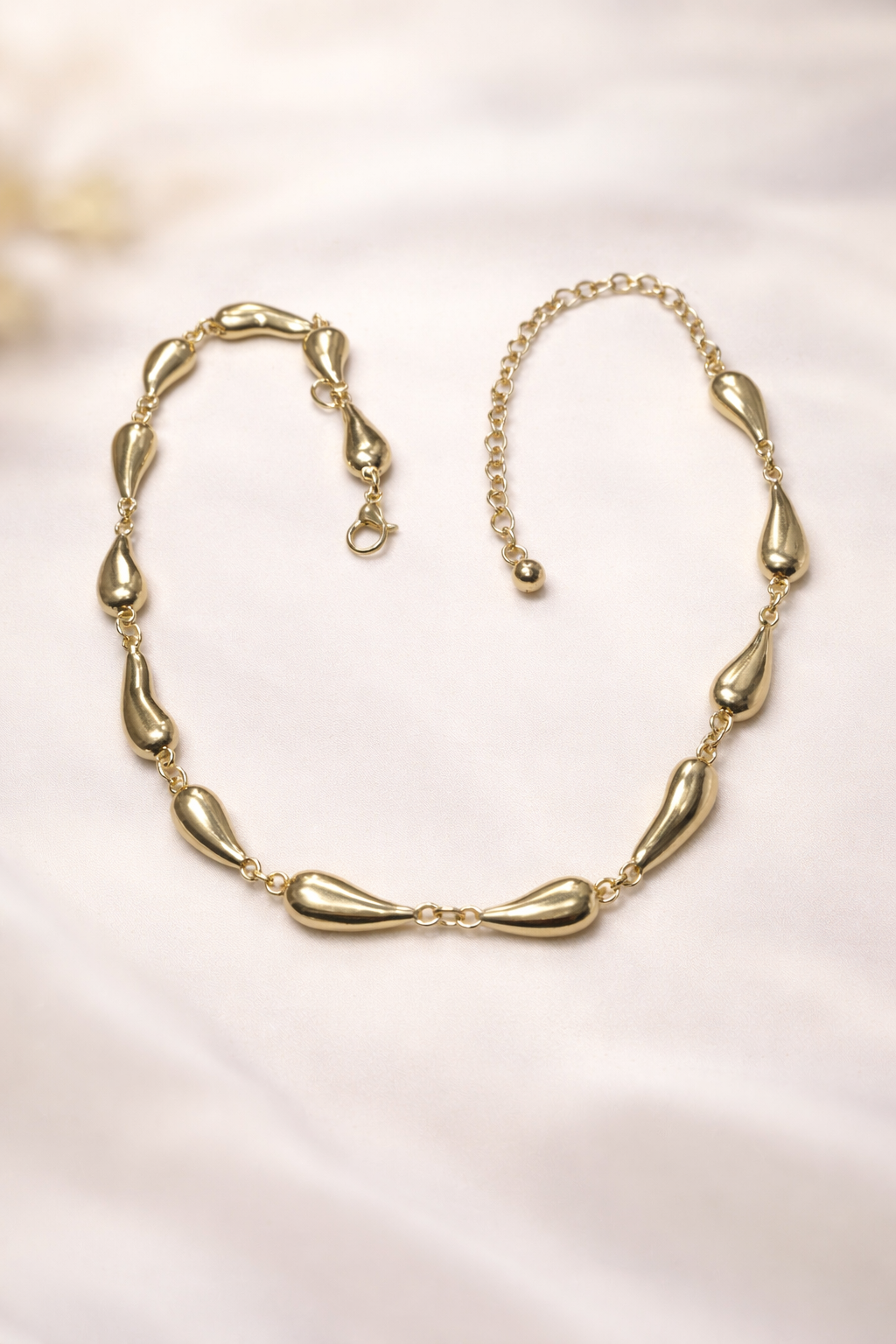 Liquid Link Chain