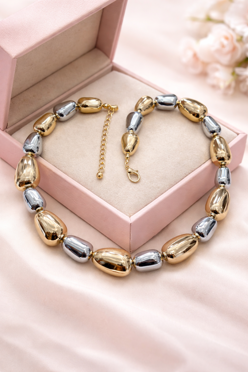 Aurora Luxe Dual-Tone Pebble Necklace