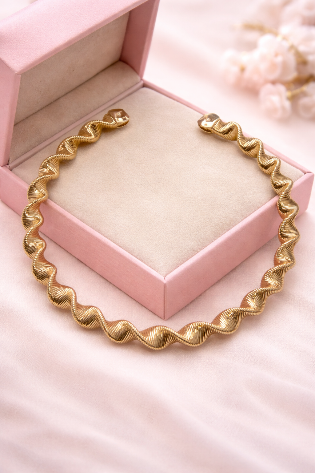 TwirlWave Statement Necklace