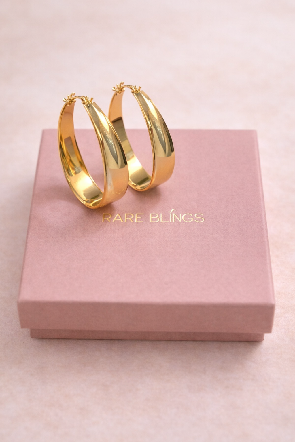 Solace Sculpted Hoops