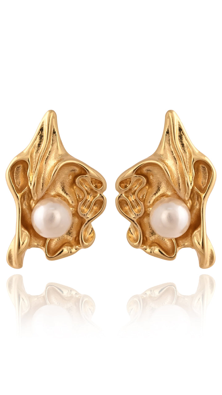 Vintage Pearl Studs