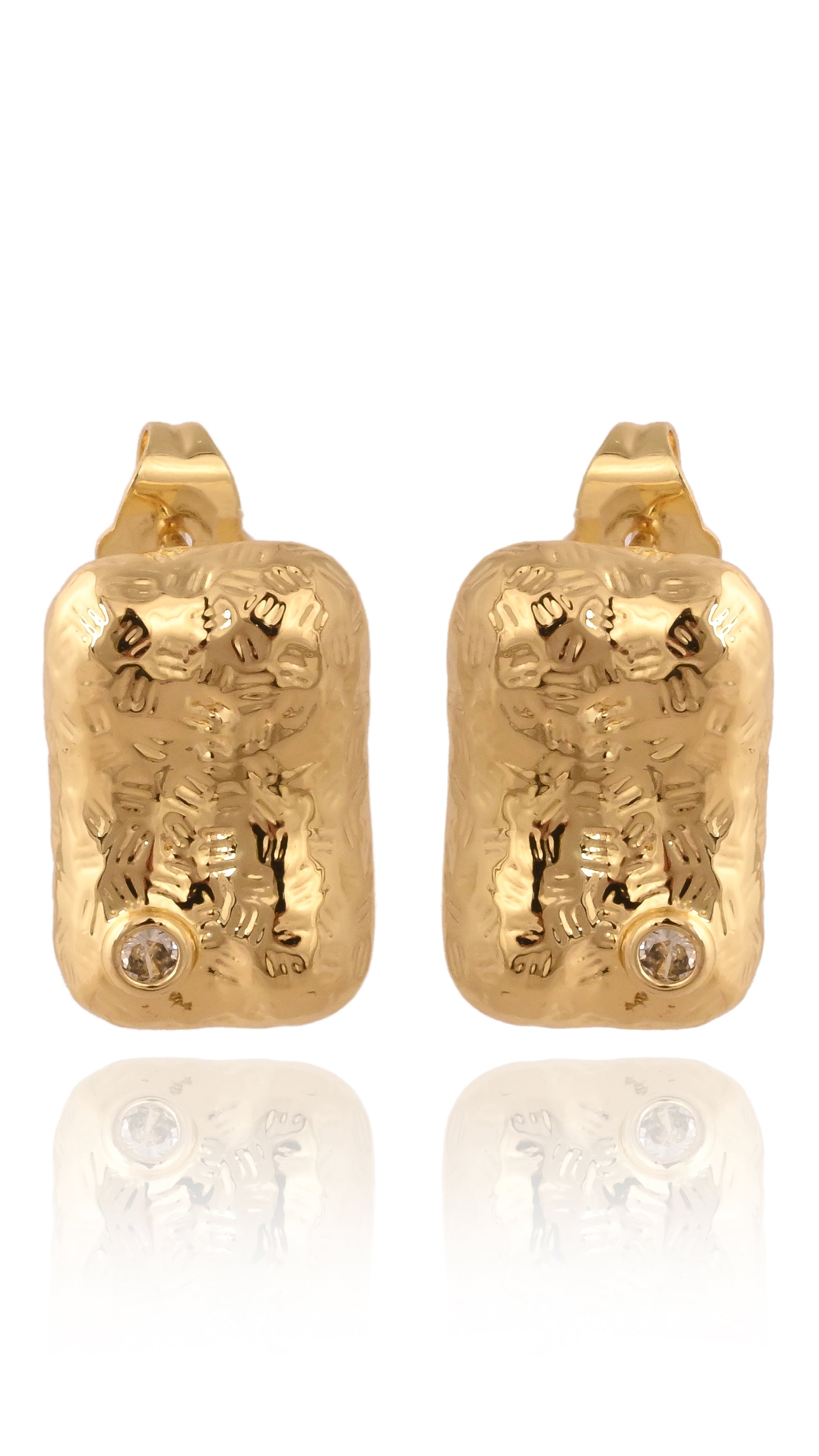 Molten Gleam Studs