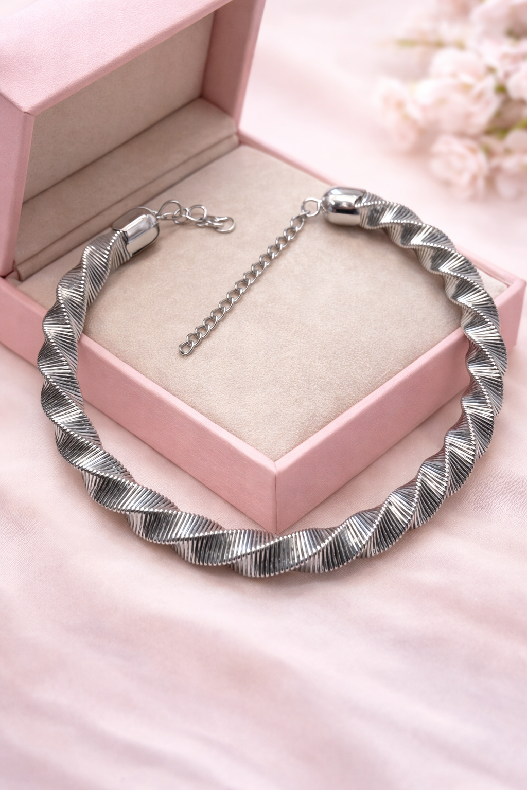 Twir Wave Silver Statement Necklace