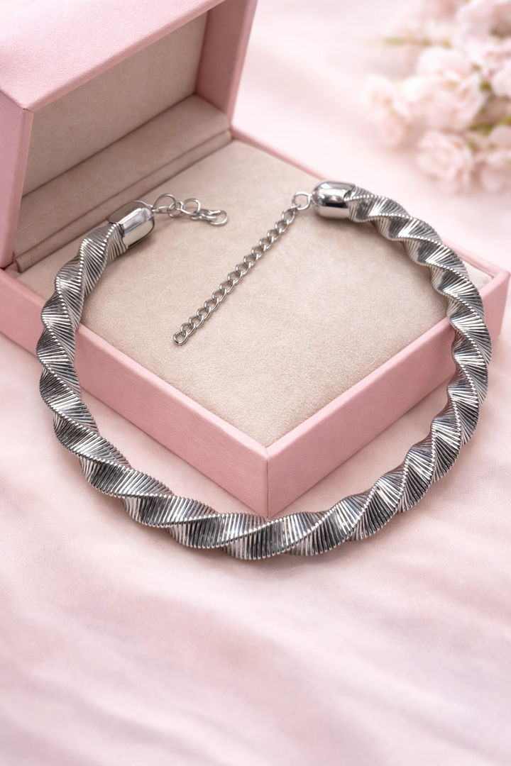 Twir Wave Silver Statement Necklace