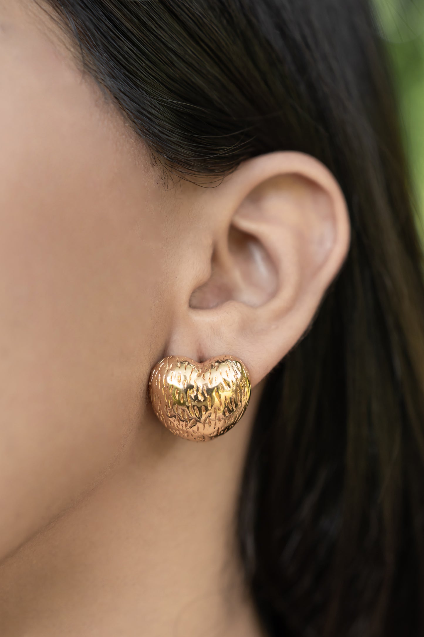 textured Heart Studs