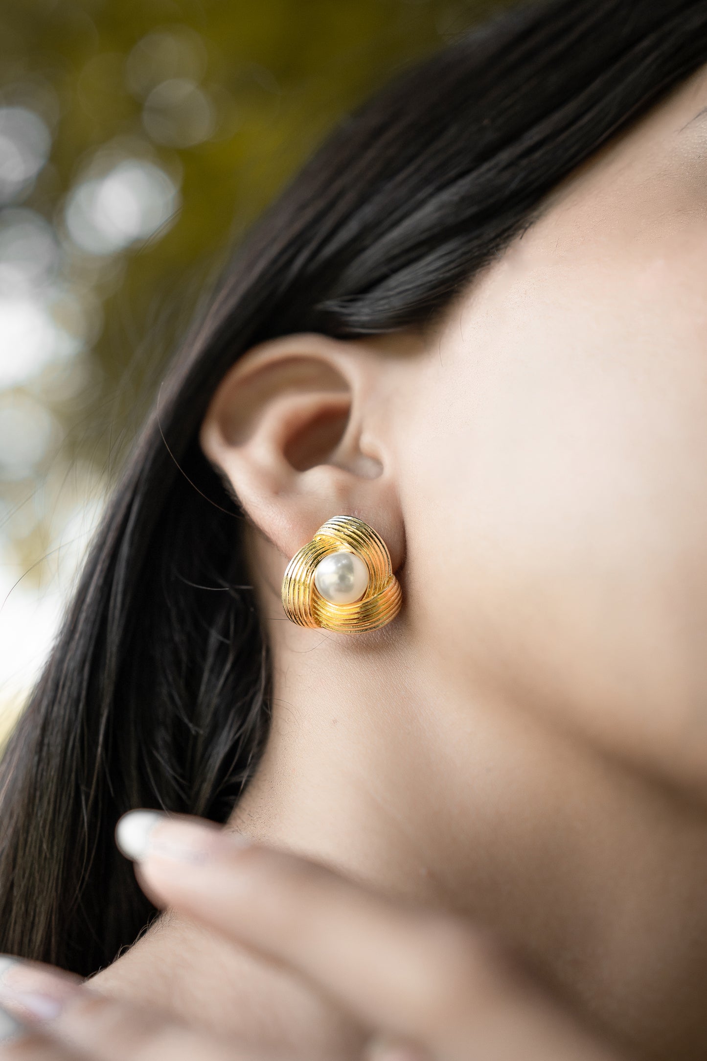 Knot Pearl Earrings