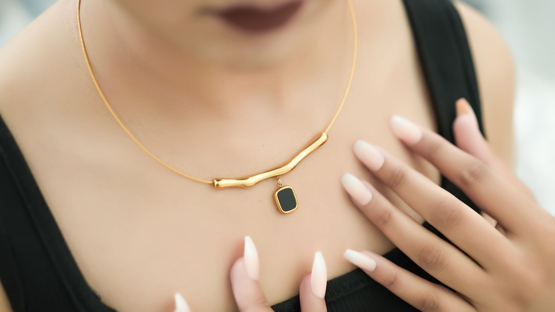 Noir Branch Pendant with Snake Chain