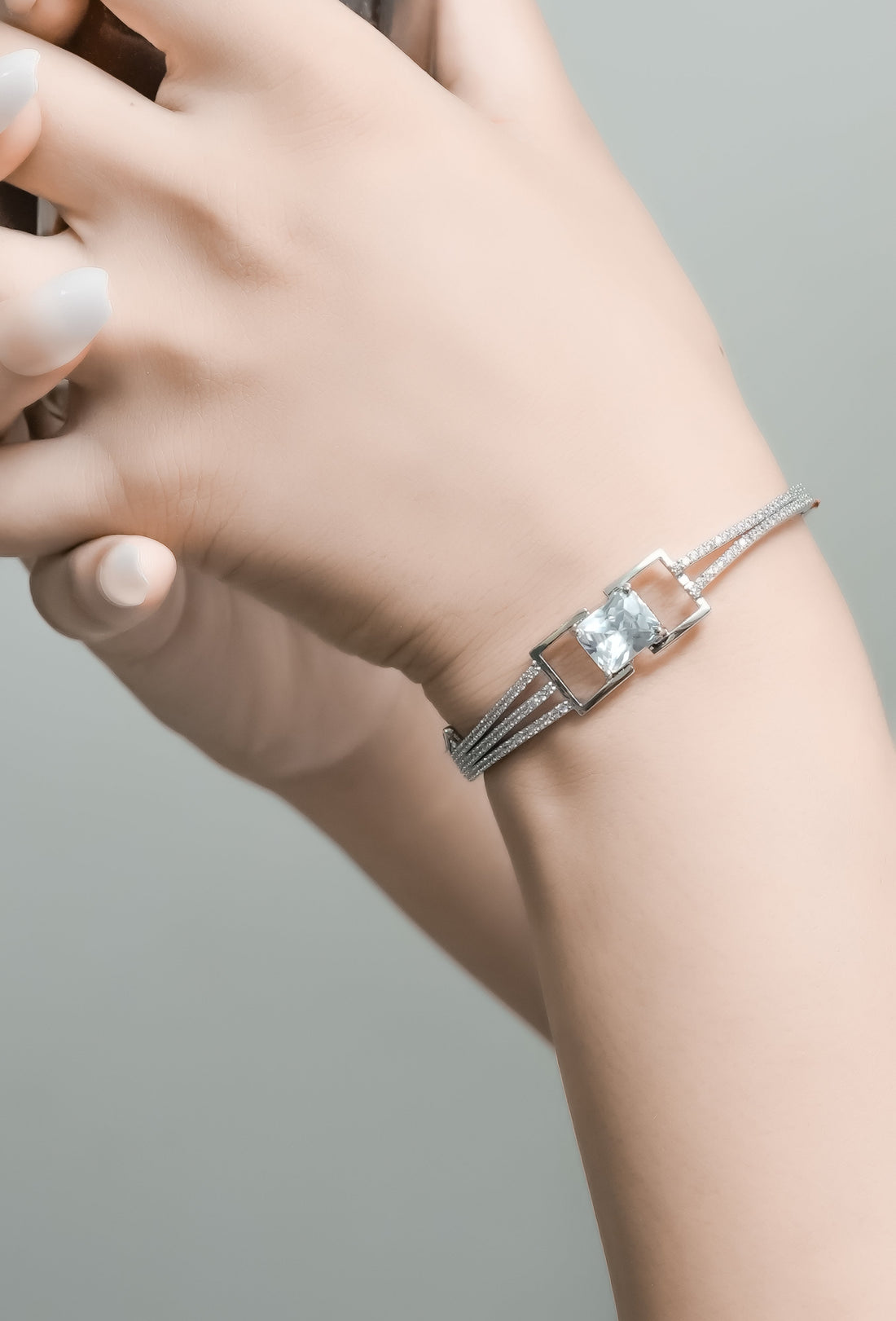 Crystal Axis Bracelet