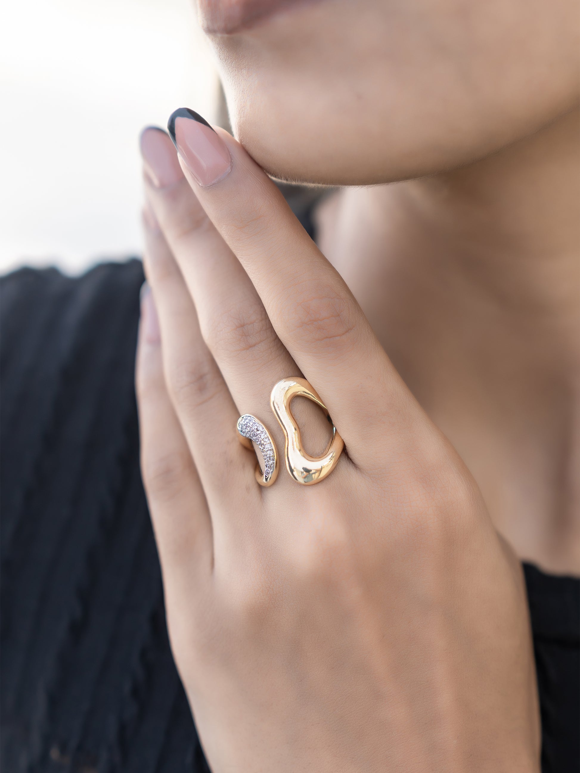 The 'Pave Curve' Ring