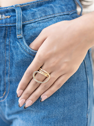 The 'Helix' Ring