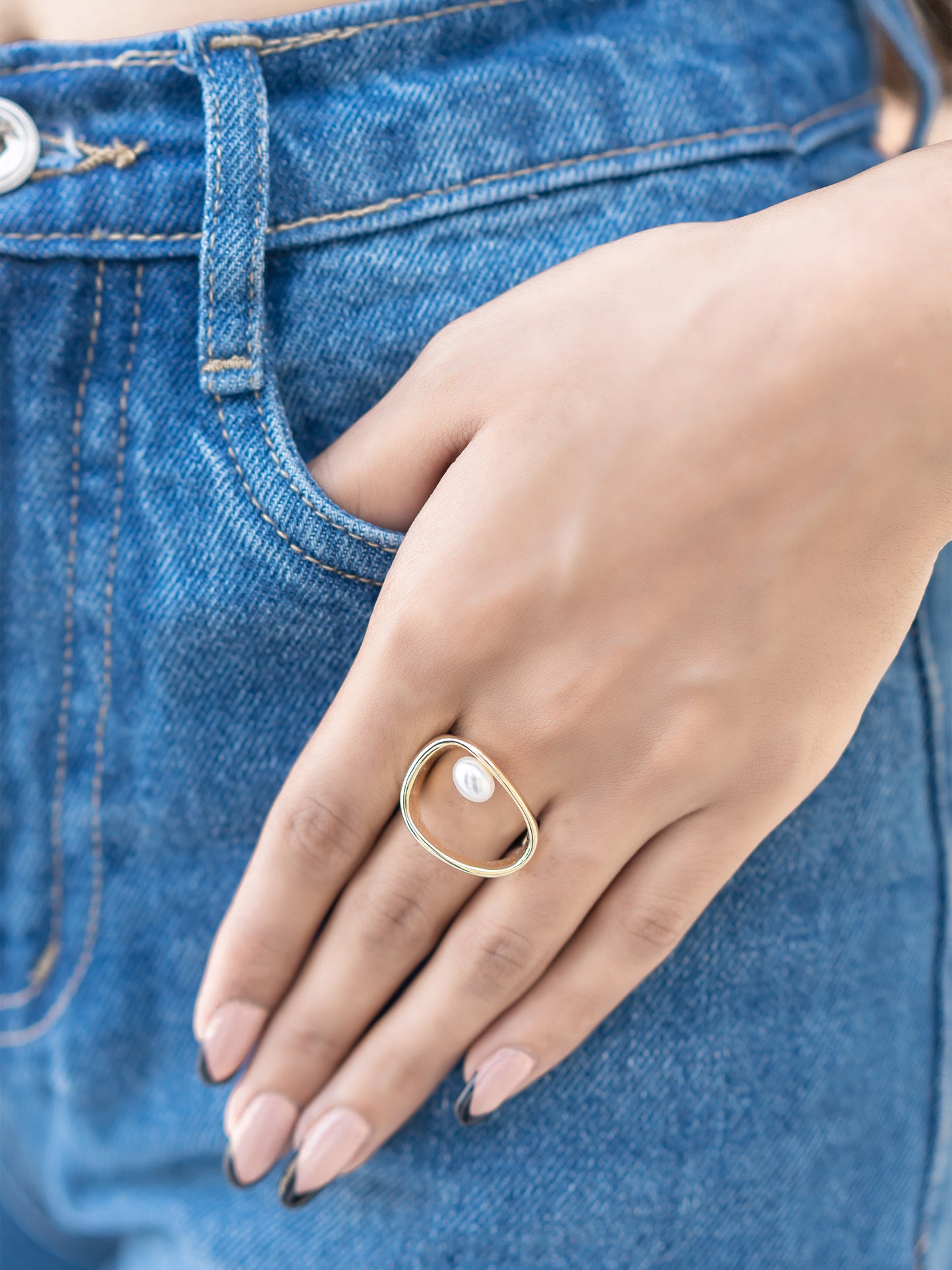 Gold Floating Pearl Ring