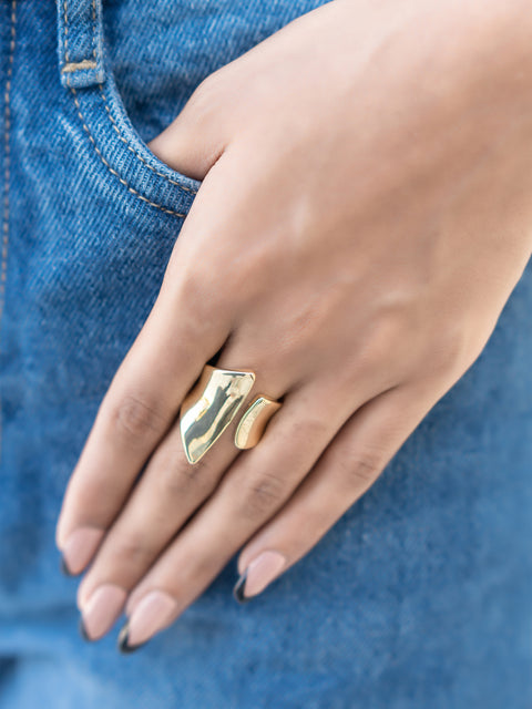 The Split Crest Ring