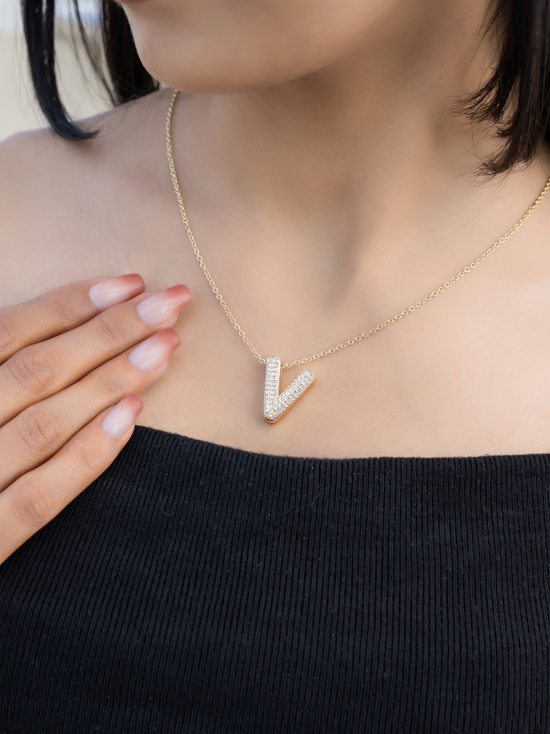 Initial Spark Necklace - Letter V