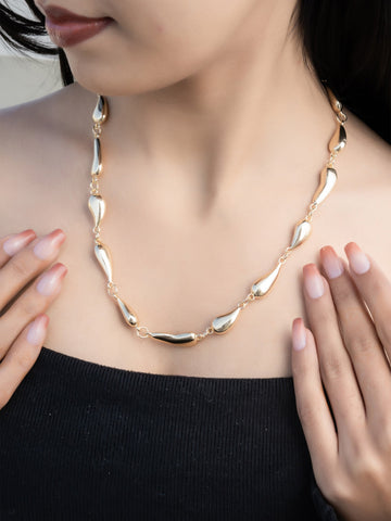 Liquid Link Chain