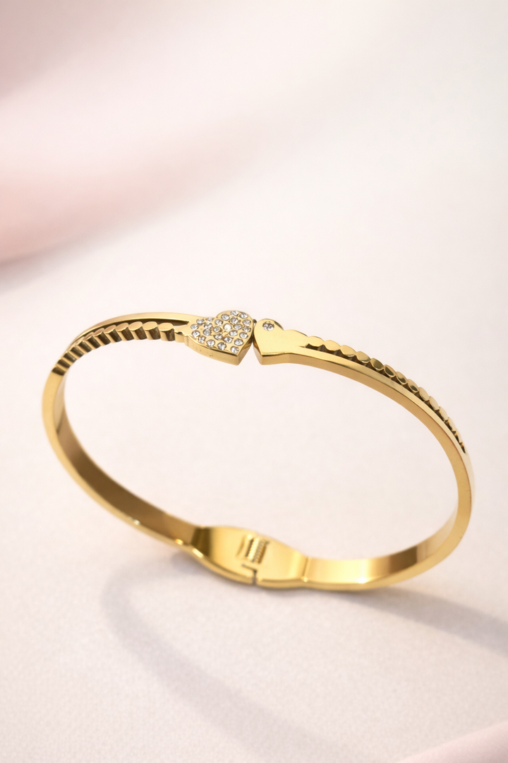 Minimal Gold-Tone Bangle Bracelet