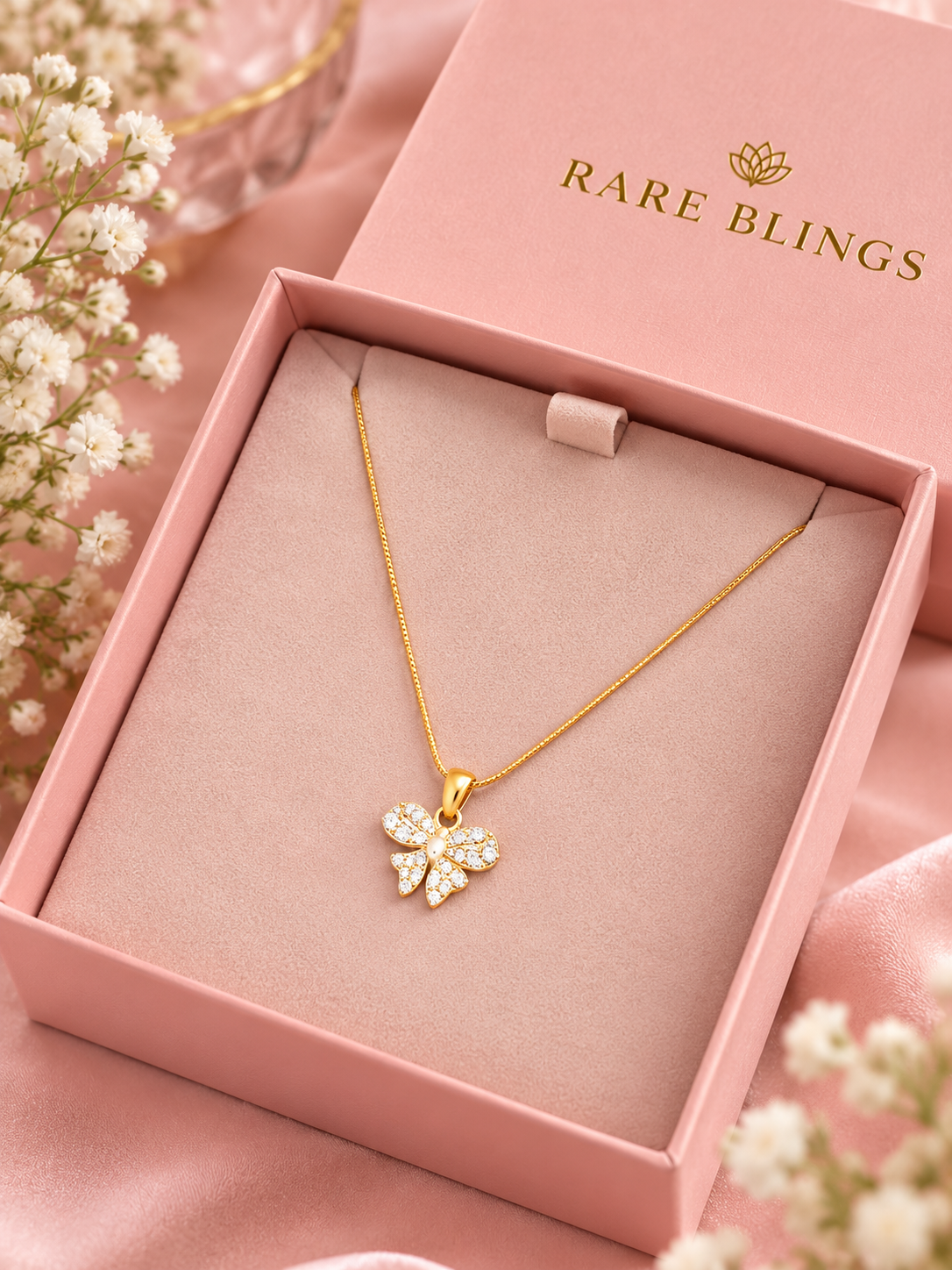Bow Sparkle Pendant With Chain